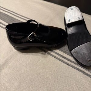 Revolution Dancewear toddler, tap shoes, size 10